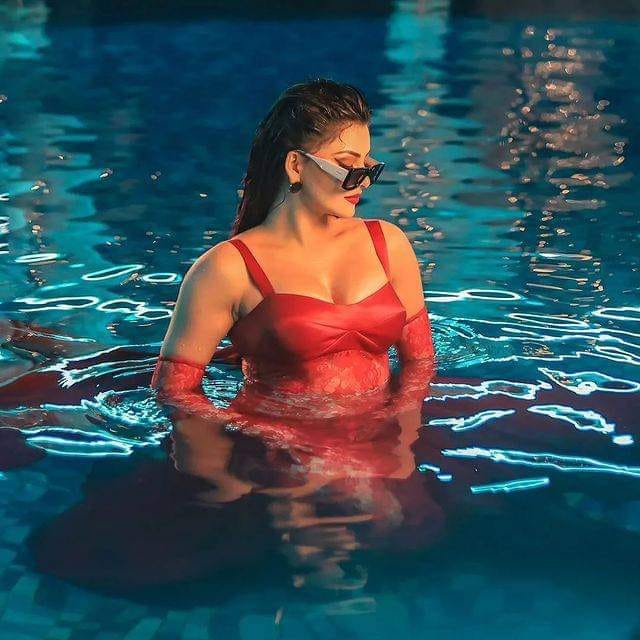 Urvashi Rautela In A Red Hot Sizzling Bold Swimsuit - Looks so Gorgeous 