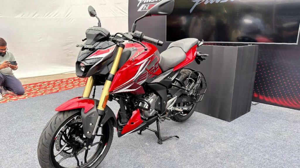 2024 Bajaj Pulsar N250